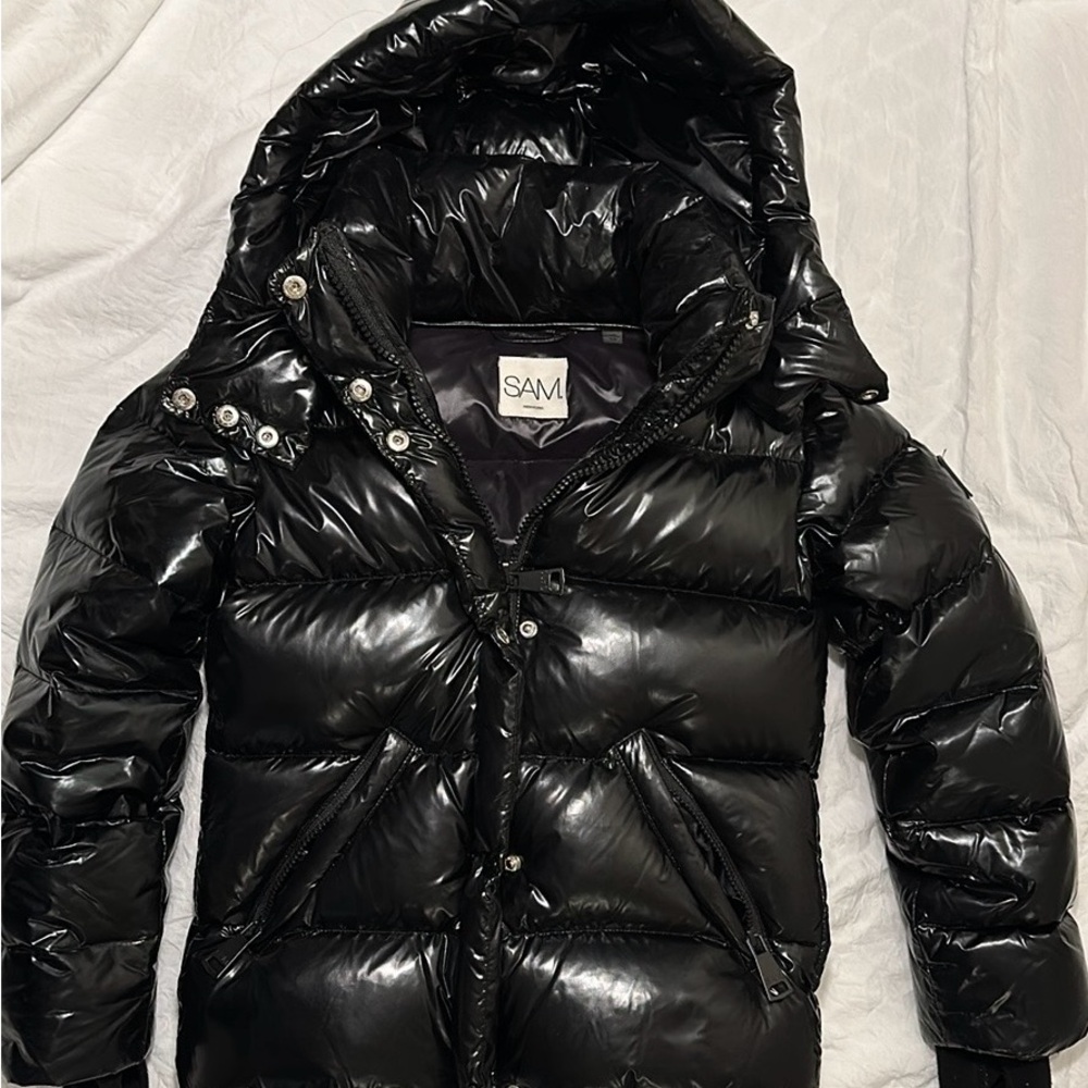 SAM down jacket. Jet black. Girls Size 12 with detachable hood. Like new.